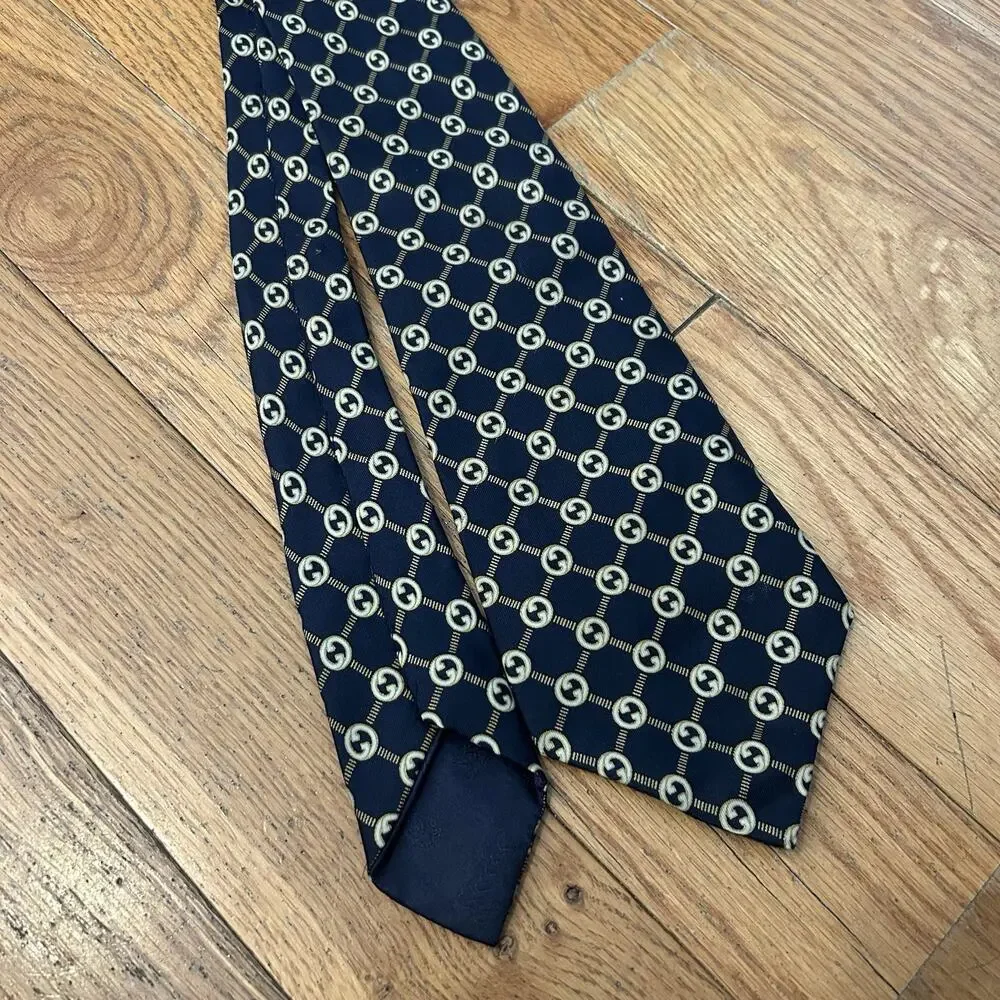 Vintage Gucci GG Monogram 100% Silk Tie Made In Italy